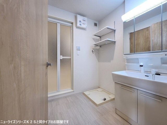 物件内観写真15　(脱衣スペースもあります)