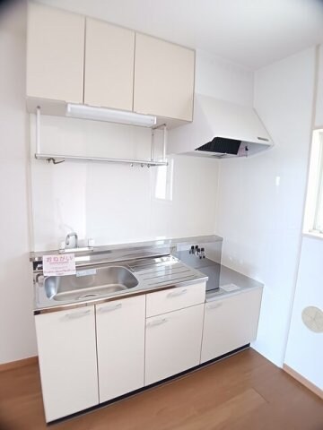 物件内観写真10　(キッチンでお料理をお楽しみください)