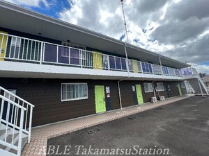 グランプレミア松縄外観写真