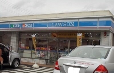 物件外観写真4　(ローソン高松塩上店さんまで240m)