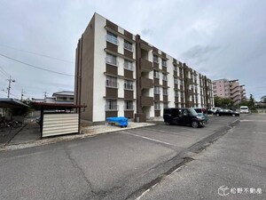 ヴィラナリー屋島Ⅱ5号棟外観写真