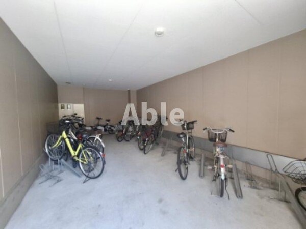 建物設備(駐輪場)