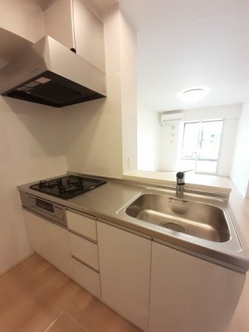 物件内観写真10　(お料理しやすいキッチンです)