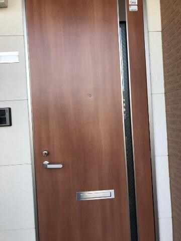 物件内観写真26　(玄関ドア)