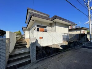牟礼町 西川借家２外観写真