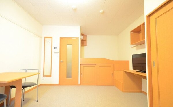 寝室(備品や設備仕様は号室等により異なります現地をご確認下さい。)