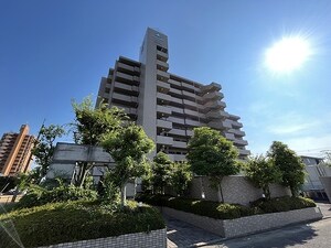 サーパス木太公園外観写真