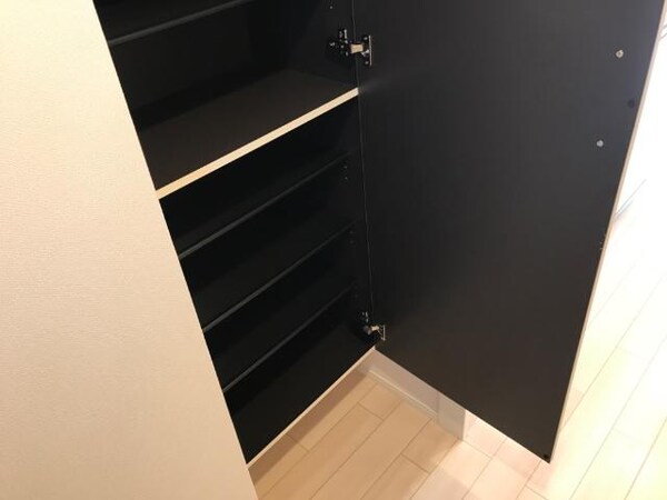 収納(下駄箱)