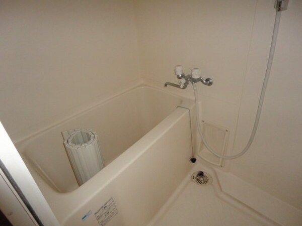 浴室(バス／シャワールーム等)