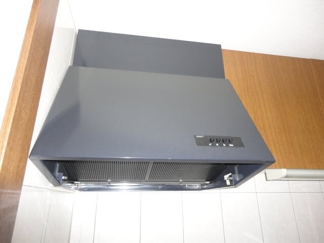 物件内観写真15　(換気扇)