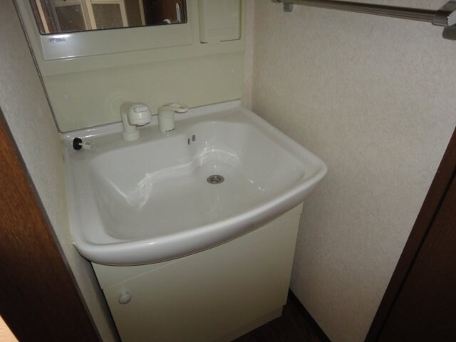 物件内観写真20　(洗髪洗面化粧台)