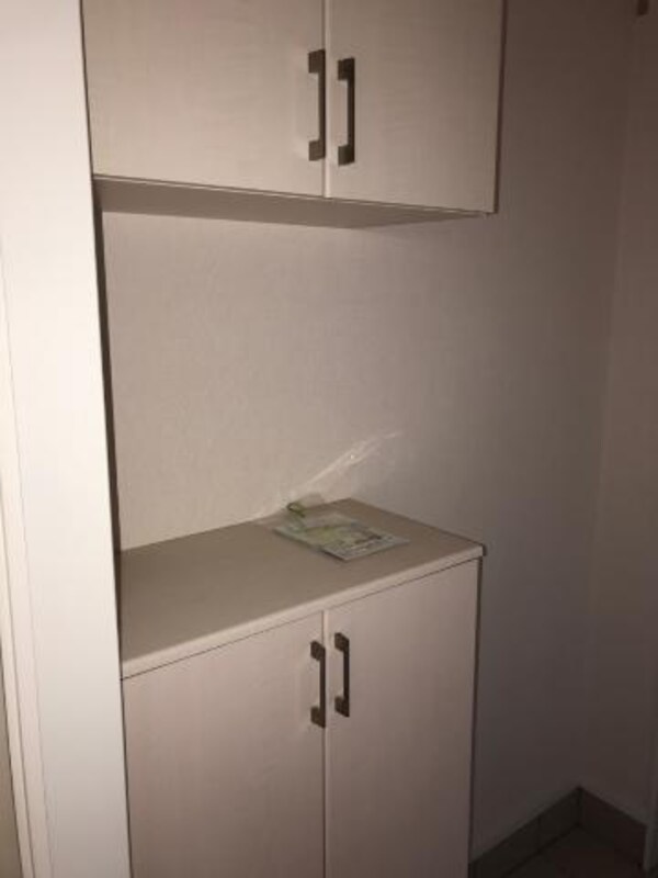 玄関(下駄箱)