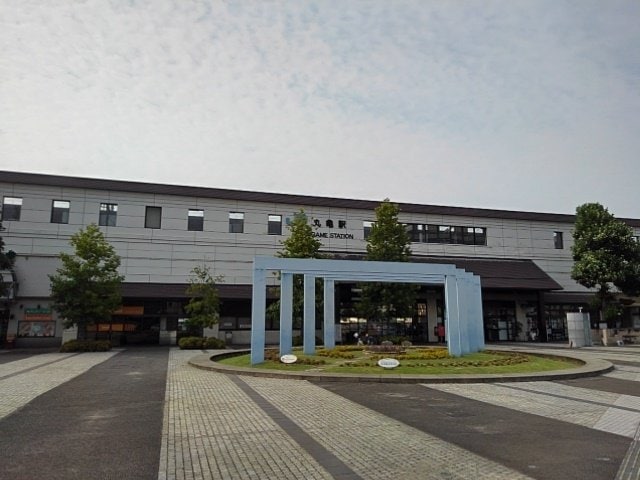 物件外観写真7　(ＪＲ丸亀駅まで2400m)