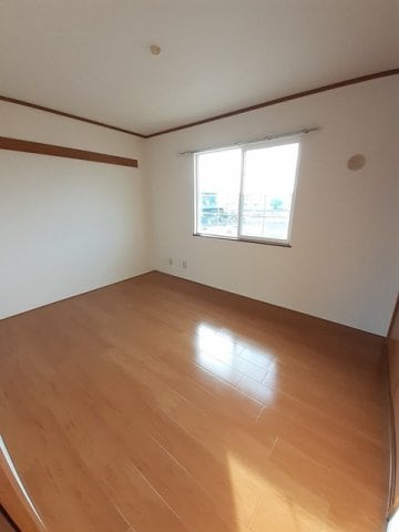 物件内観写真12　(過ごしやすい室内です)