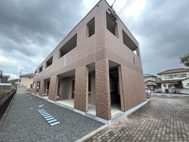 物件外観写真3　(外観写真（昼）)