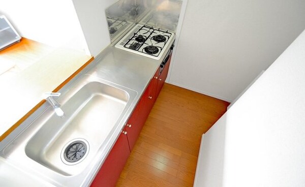 キッチン(備品や設備仕様は号室等により異なります現地をご確認下さい。　)
