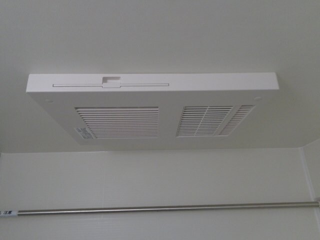 物件内観写真24　(浴室乾燥)