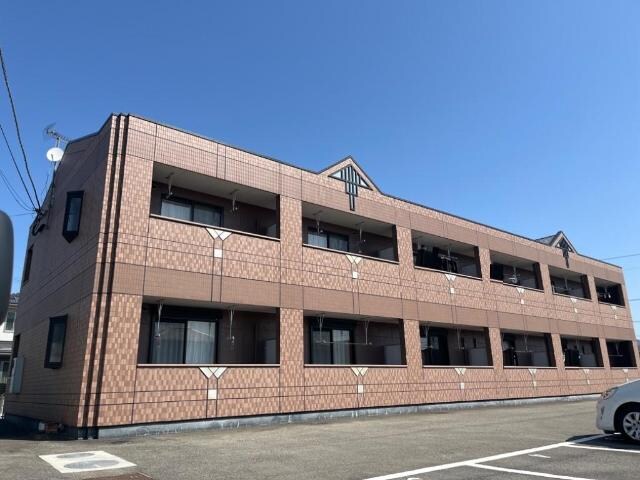 物件外観写真1　(外観写真（昼）)