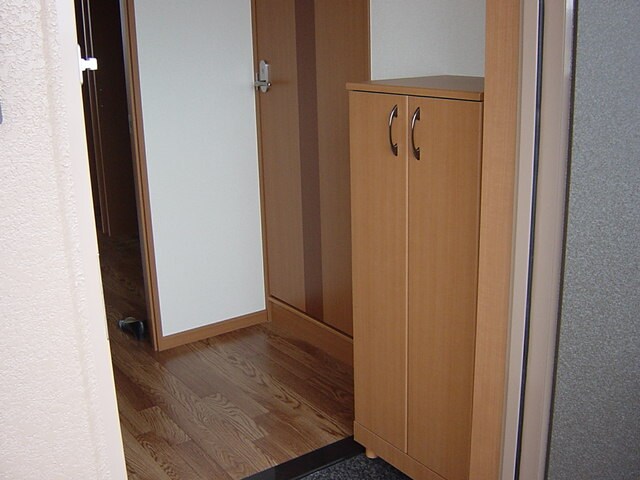 物件内観写真15　(下駄箱)