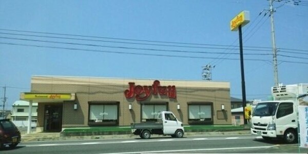 周辺環境(ジョイフルさんまで640m)