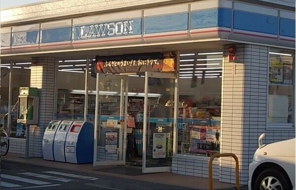 周辺環境(ローソン東かがわ三本松店さんまで500m)