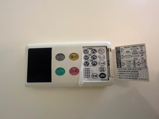 物件内観写真17　(追い焚きパネル（イメージ）)