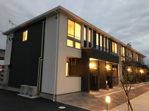 外観(外観写真（夜）)