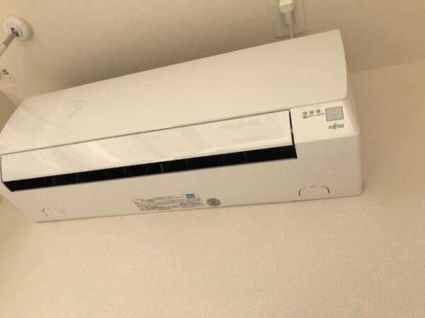 建物設備(エアコン)