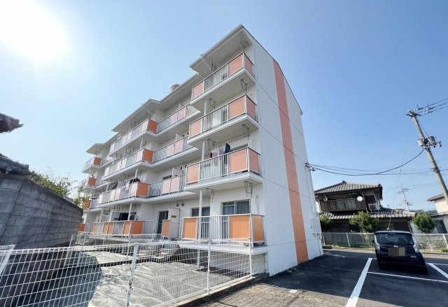 ヴィラ・アンソレイエ香川町