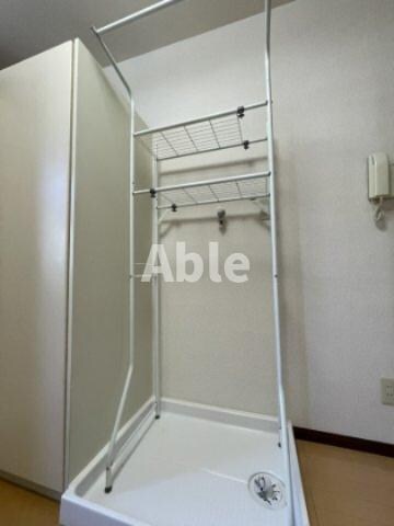 物件内観写真18　(洗濯機置場)