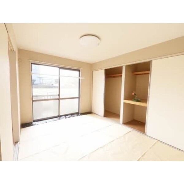 内装他(他部屋参照)