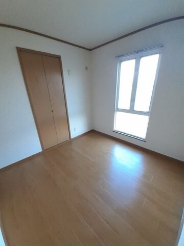 物件内観写真12　(きれいな内装です)