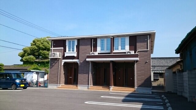 物件外観写真1　(外観です)