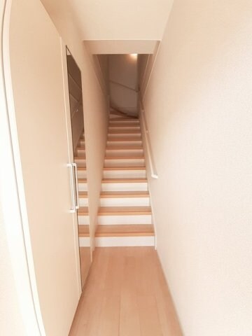 物件内観写真15　(玄関です)