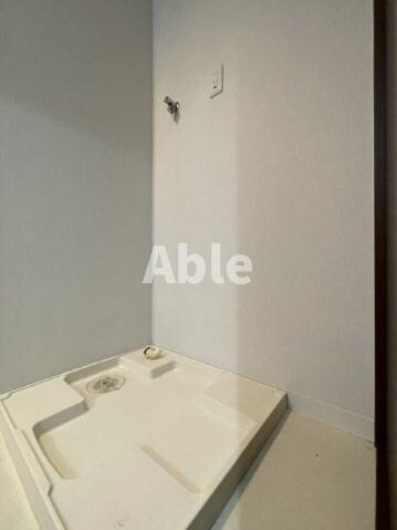 物件内観写真13　(室内洗濯機置場)