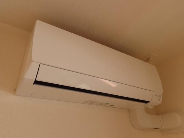 建物設備(エアコン)