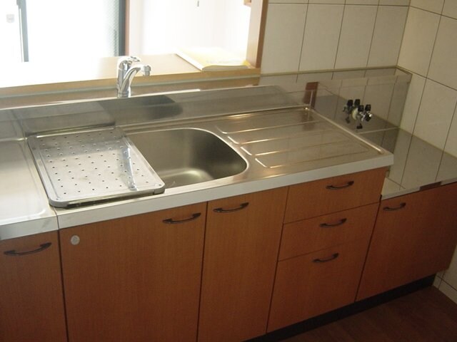 物件内観写真3　(キッチン)