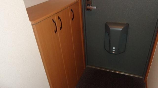 物件内観写真22　(玄関)