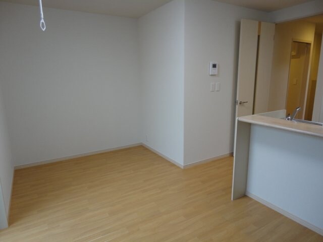 物件内観写真10　(リビング)