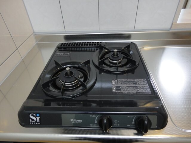 物件内観写真11　(2口コンロ)