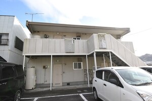 三宝ハイツ　B棟外観写真