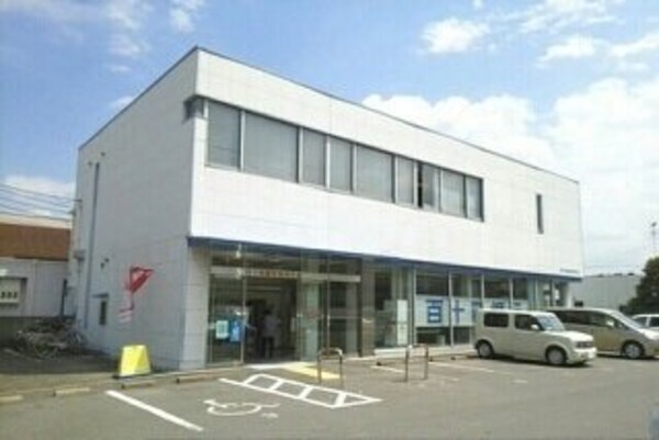 周辺環境(百十四銀行香西支店さんまで800m)