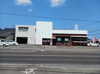 物件外観写真5　(香川銀行円座支店さんまで2000m)