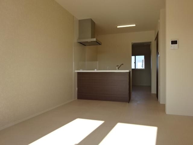 物件内観写真9　(リビング)