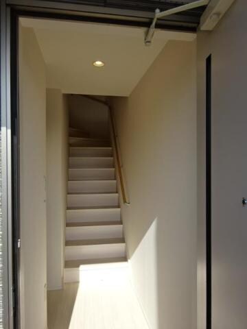 物件内観写真20　(玄関)