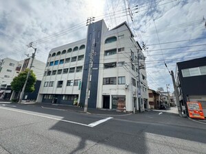 本町宮脇ビル外観写真