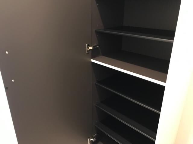 物件内観写真13　(靴箱)