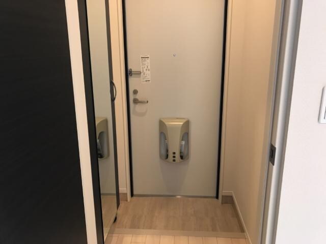 物件内観写真21　(玄関)