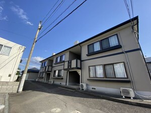 グリーングラス　A棟外観写真