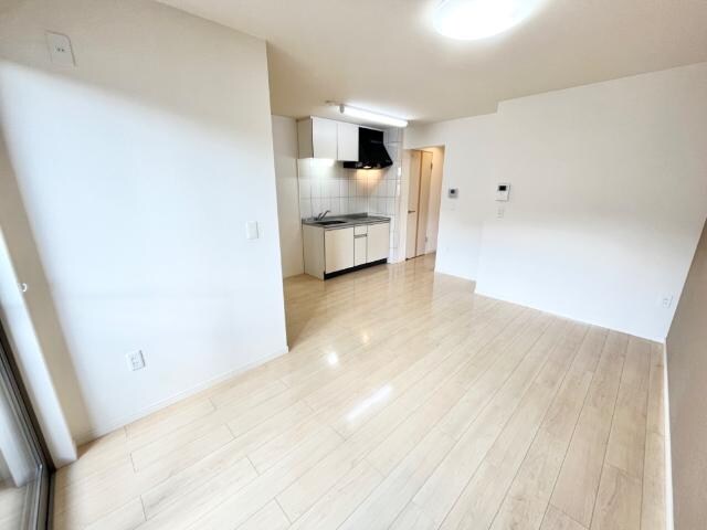 物件内観写真9　(リビング)